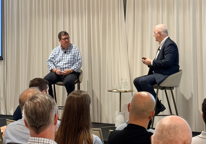 20251023 015214799 ios